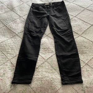 DONATING JULY 28 Skinny jeans